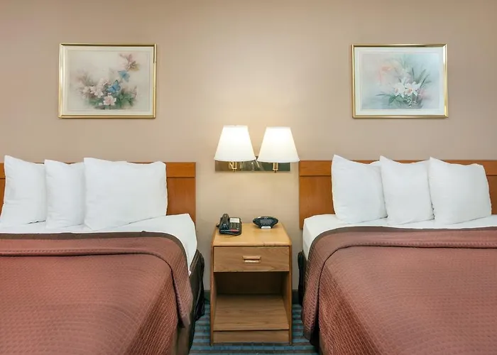 Days By Wyndham Motel Charleston